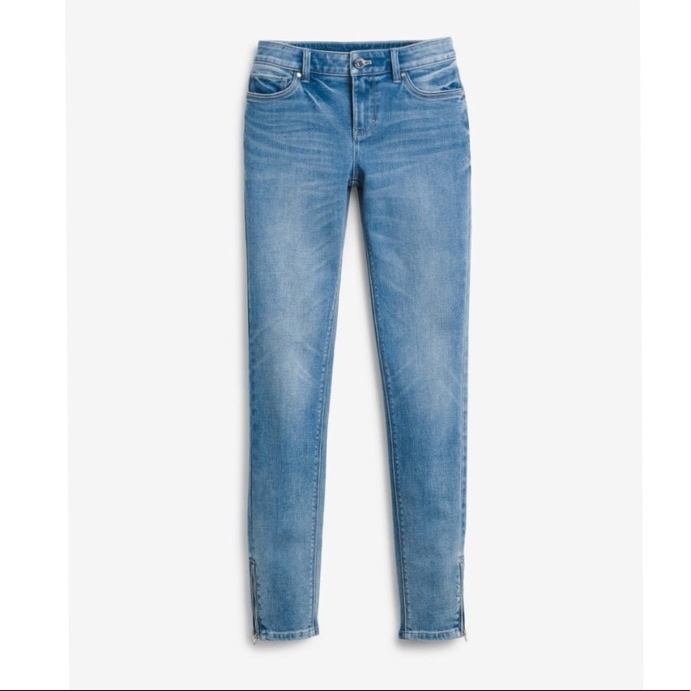 WhiteHouse Black Market Crop Jean